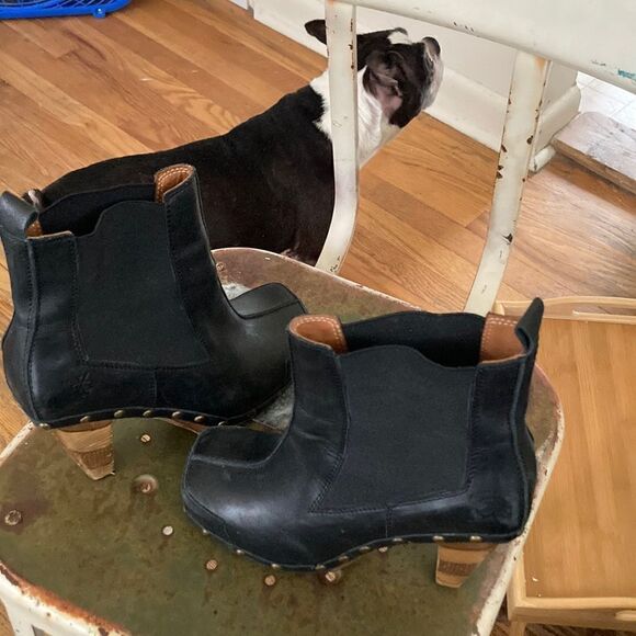 John Fluevog Ankle Boot - Picture 2 of 12